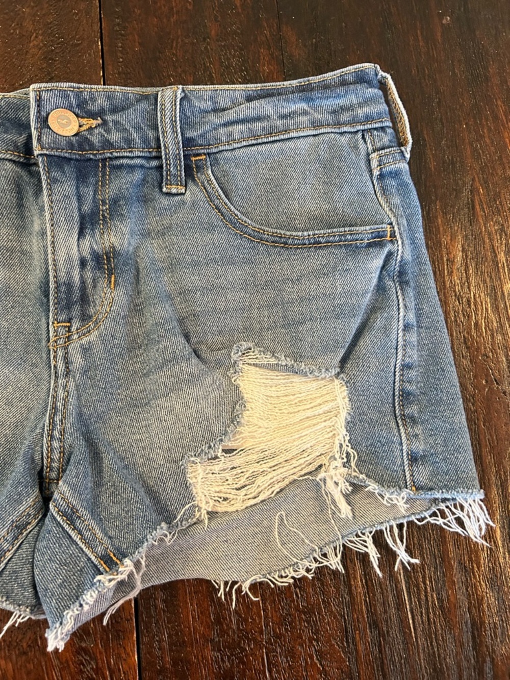 Low Rise Boyfriend Vintage Stretch Distressed Denim Shorts - 3” - Picture 3 of 9
